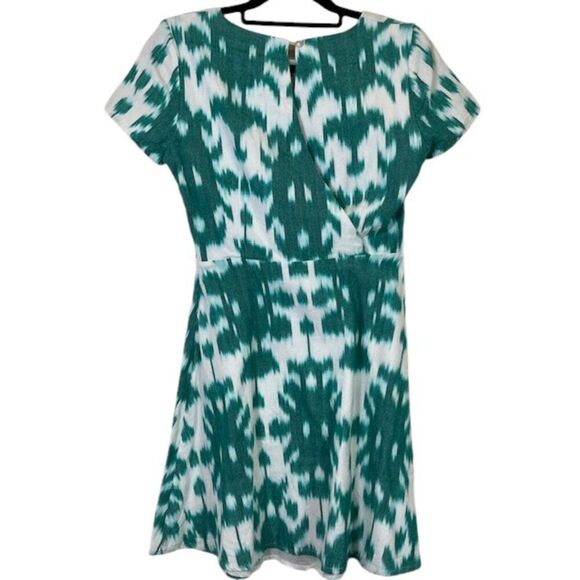Vineyard Vines Fit and Flare Ikat Green and White Linen Look Cotton Dress Size 2 - Picture 3 of 12
